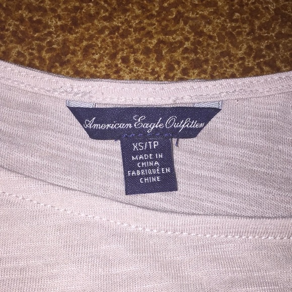 American Eagle women’s shirt! - Picture 4 of 4